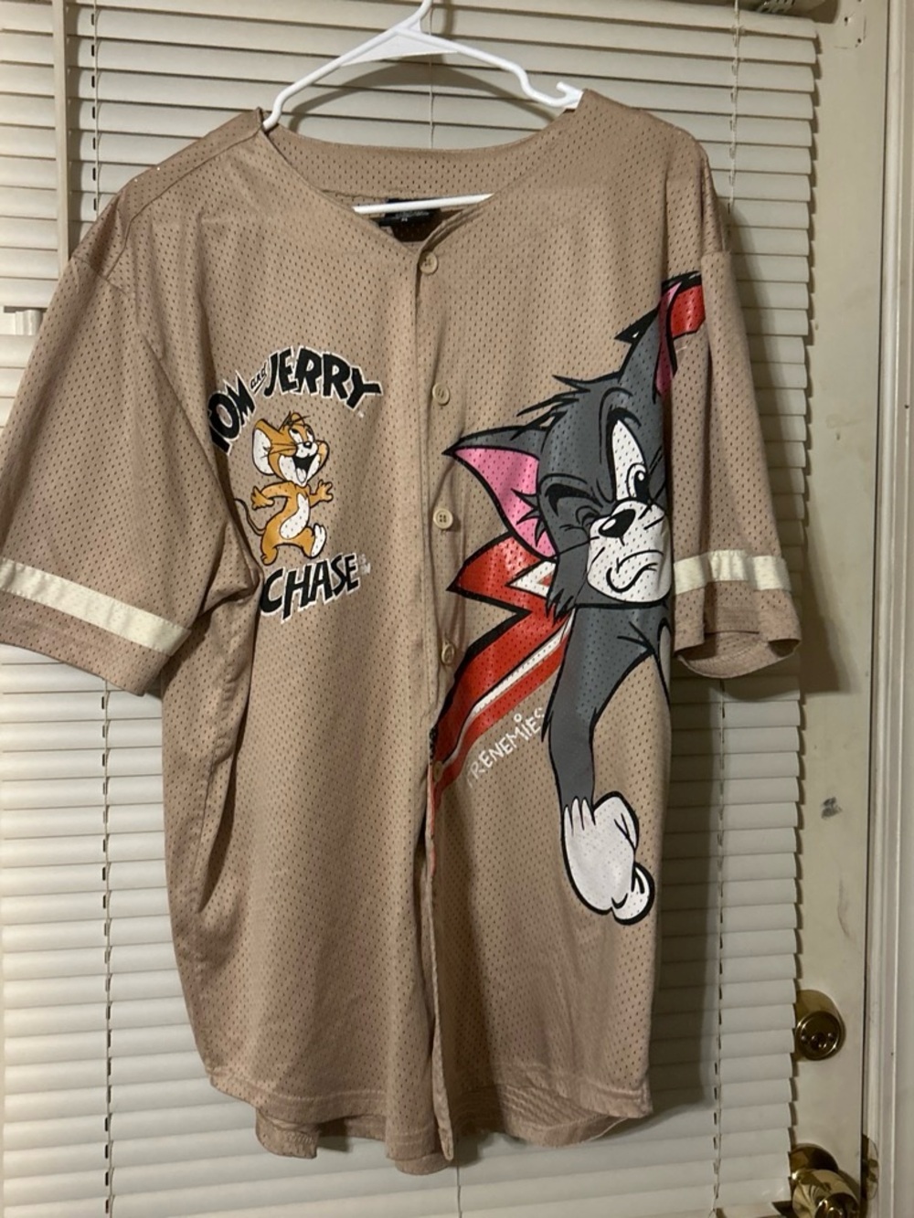 Tom & Jerry Beige Graphic Baseball Jersey Shirt
